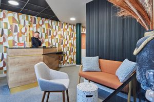 Alojamiento - The Originals ,Hôtel Larivaut,Puy-Guillaume