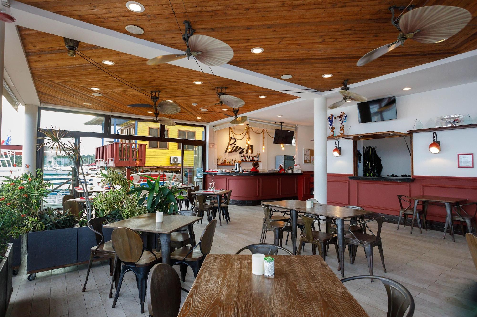 Restaurant Divers Paradise Boutique Hotel