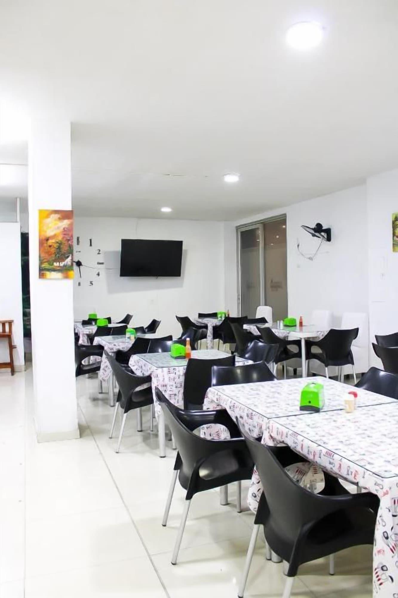 Restaurant hotel bucaramanga plaza