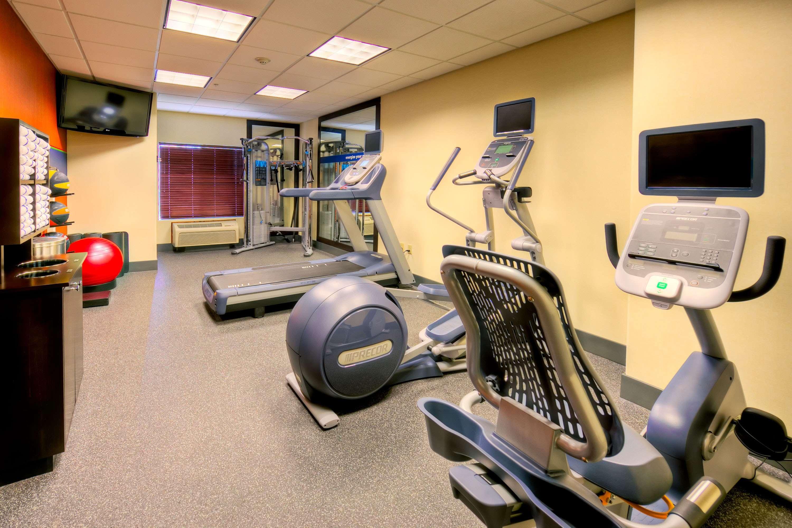 Instalaciones Recreativas Hampton Inn & Suites Palmdale