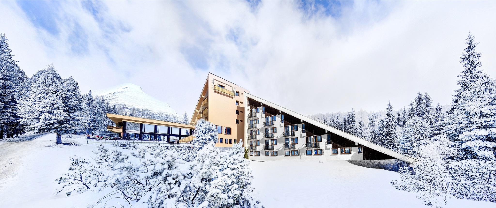 Vista Exterior Hotel Fis