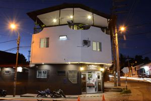 Alojamiento - Hostal Casa Blanca