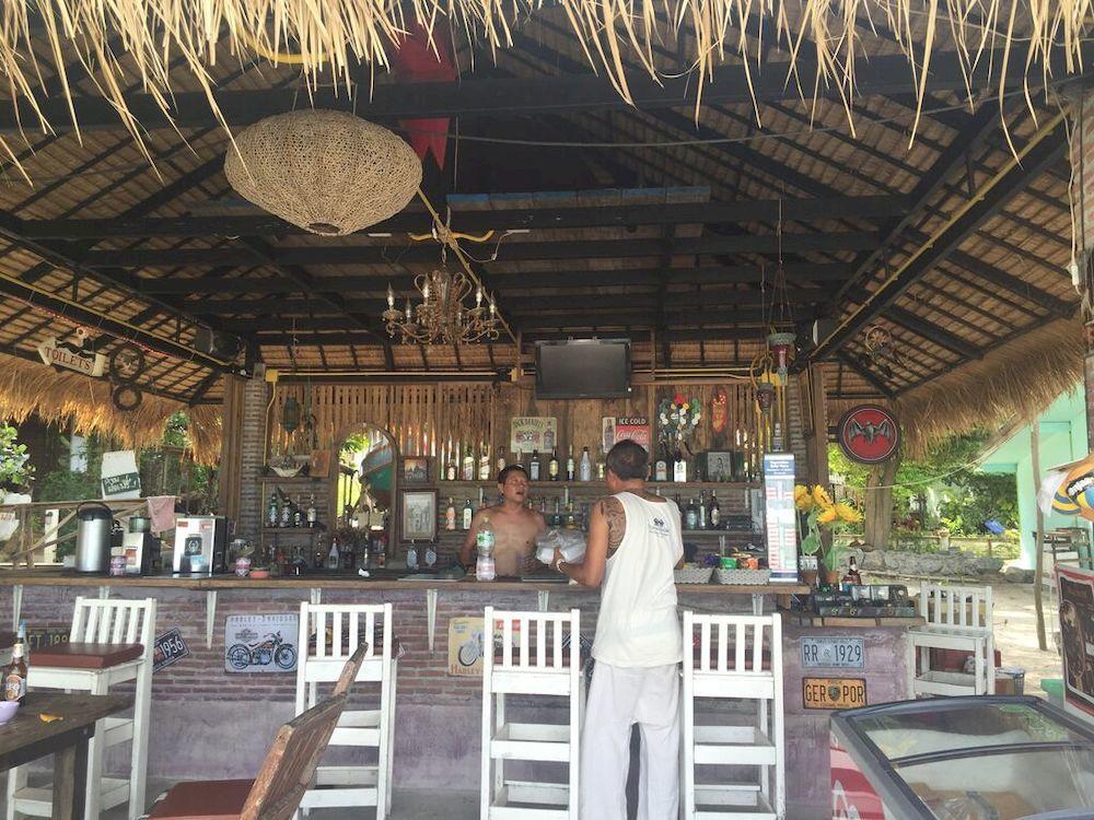 Bar/Salón Pudsa Bungalow