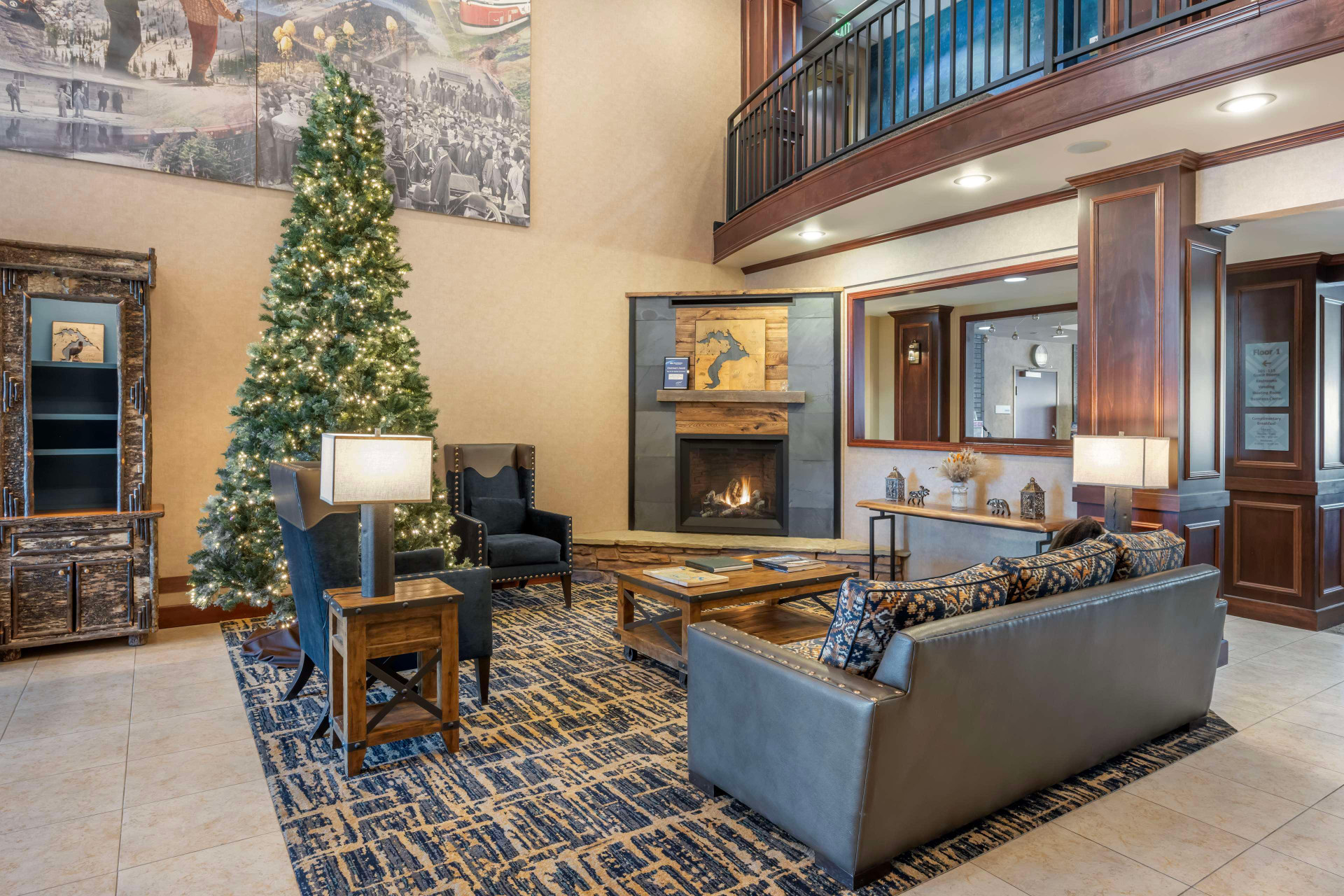 Vista Lobby Best Western Plus Ponderay Mountain Lodge