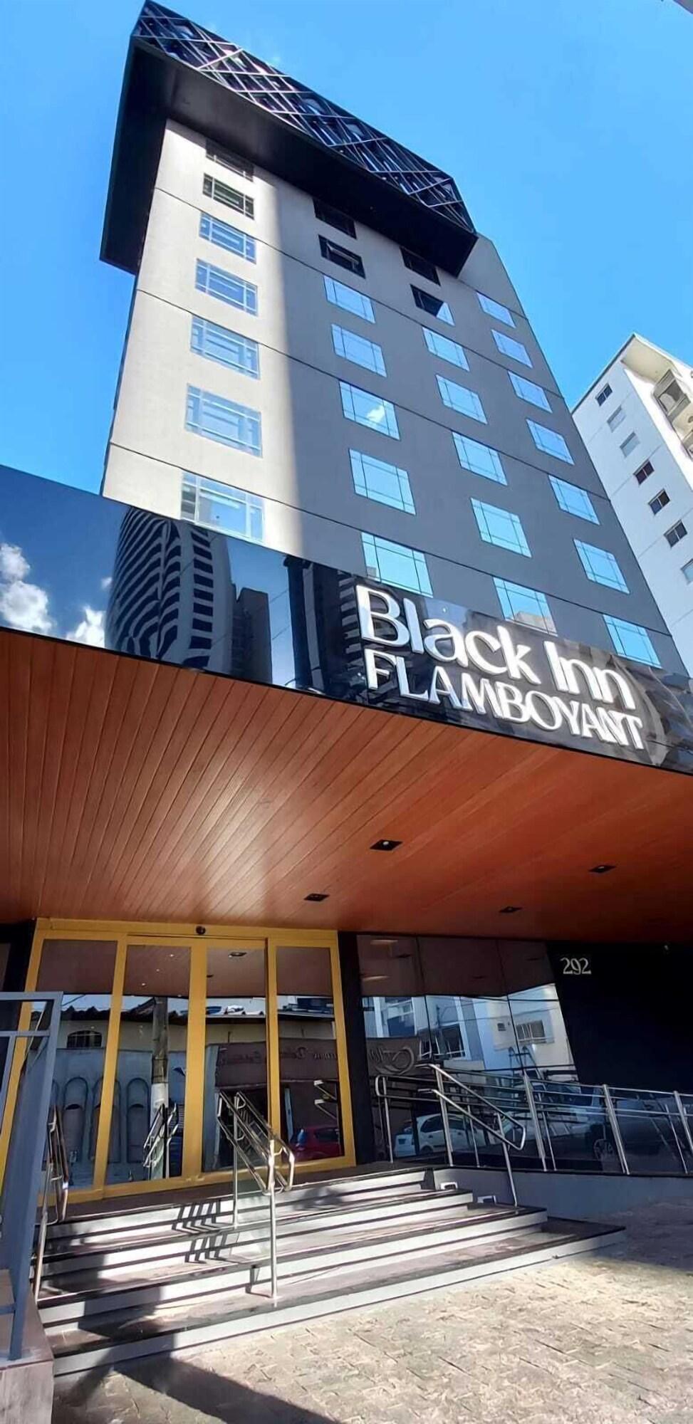 Varios Hotel Black Inn Flamboyant