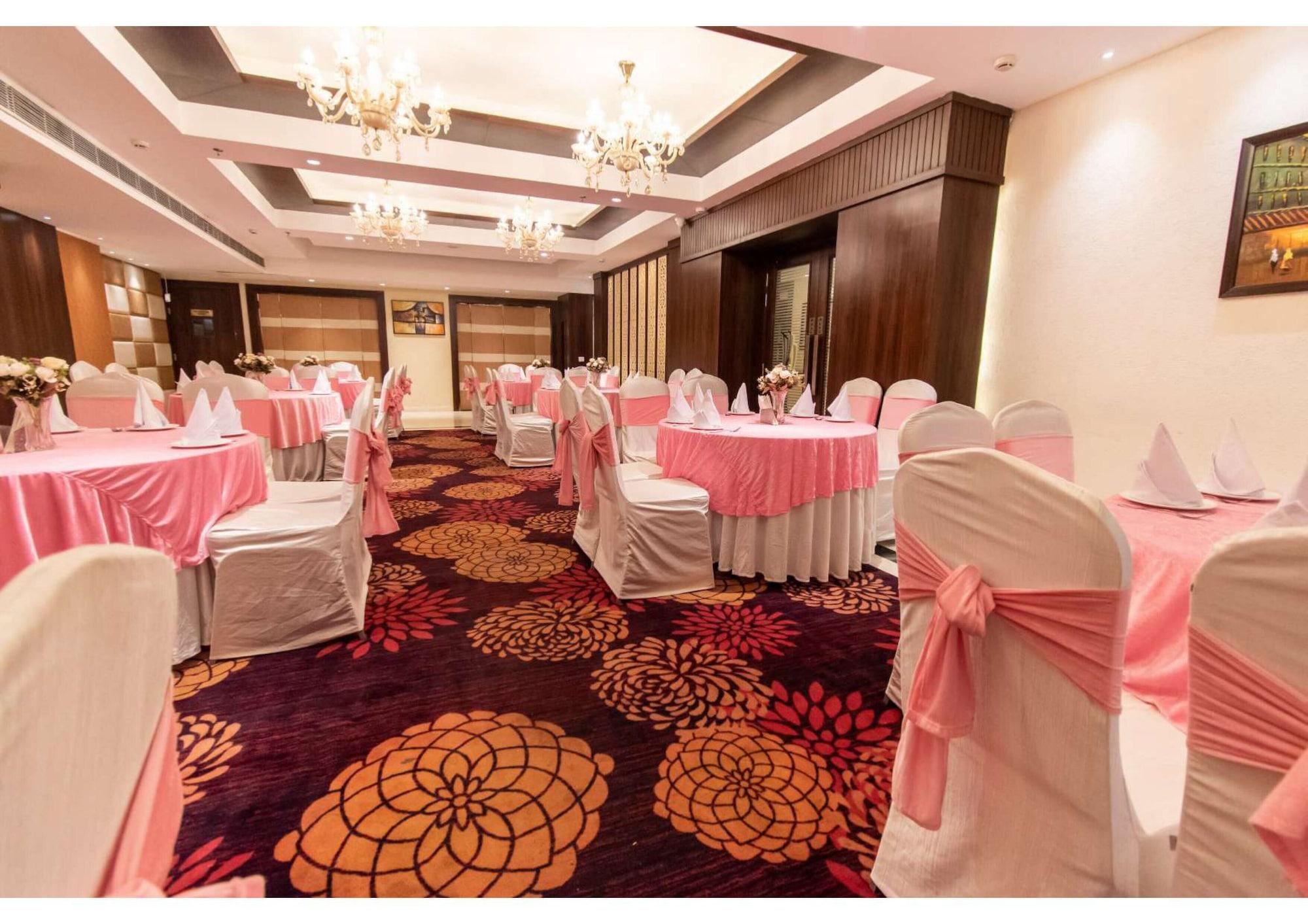 Salón de Baile The Grand Ambassador