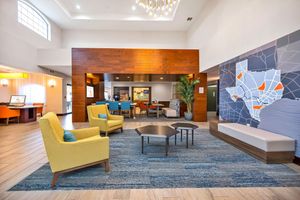 Alojamiento - Holiday Inn Express Palestine by IHG