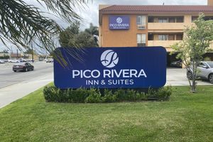 Alojamiento - Pico Rivera Inn and Suites