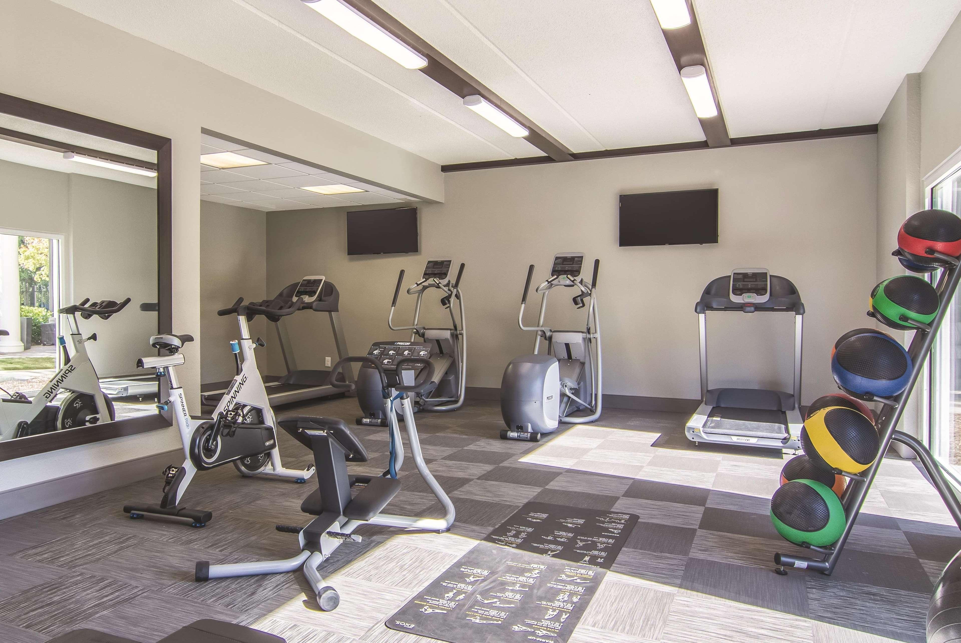 Instalaciones Recreativas La Quinta Inn & Suites by Wyndham Atlanta Perimeter Medical