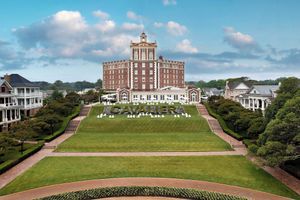 Alojamiento - The Historic Cavalier Hotel and Beach Club, Autograph Collection