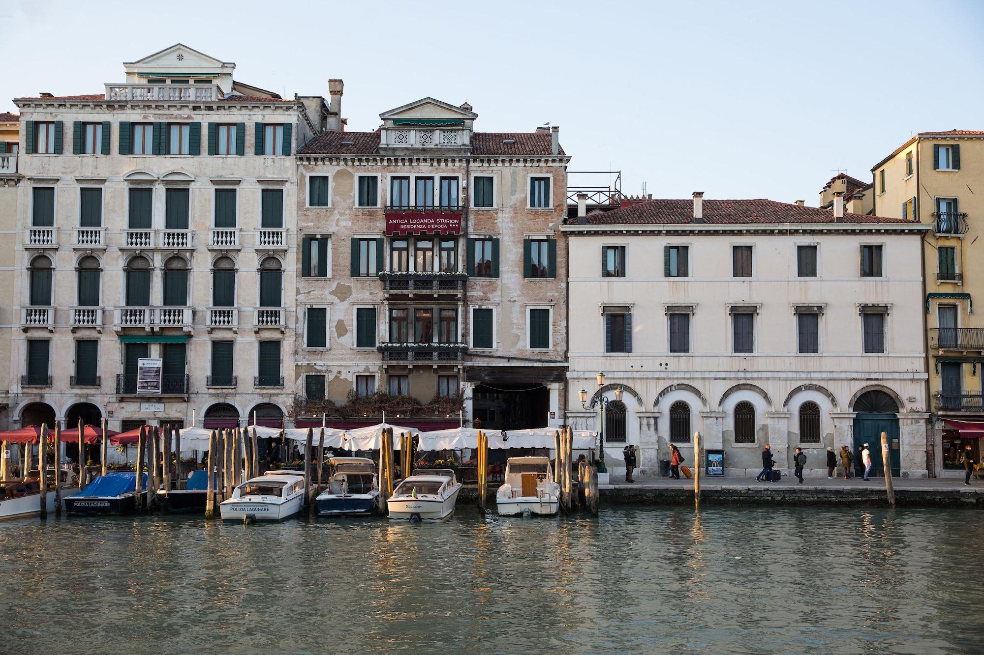 Vista Exterior Riva del Vin Boutique Hotel