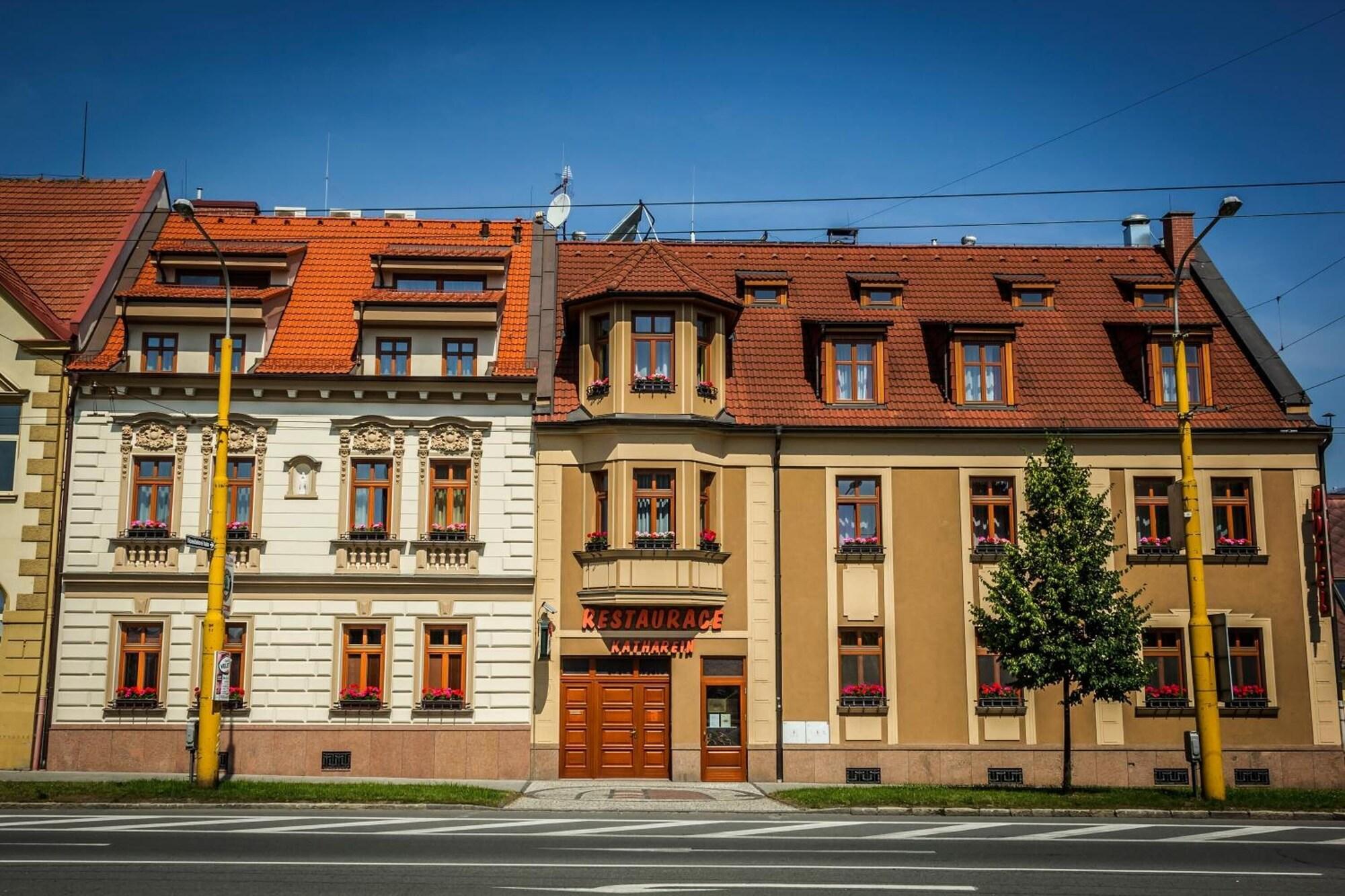 Vista Exterior Hotel KATERAIN