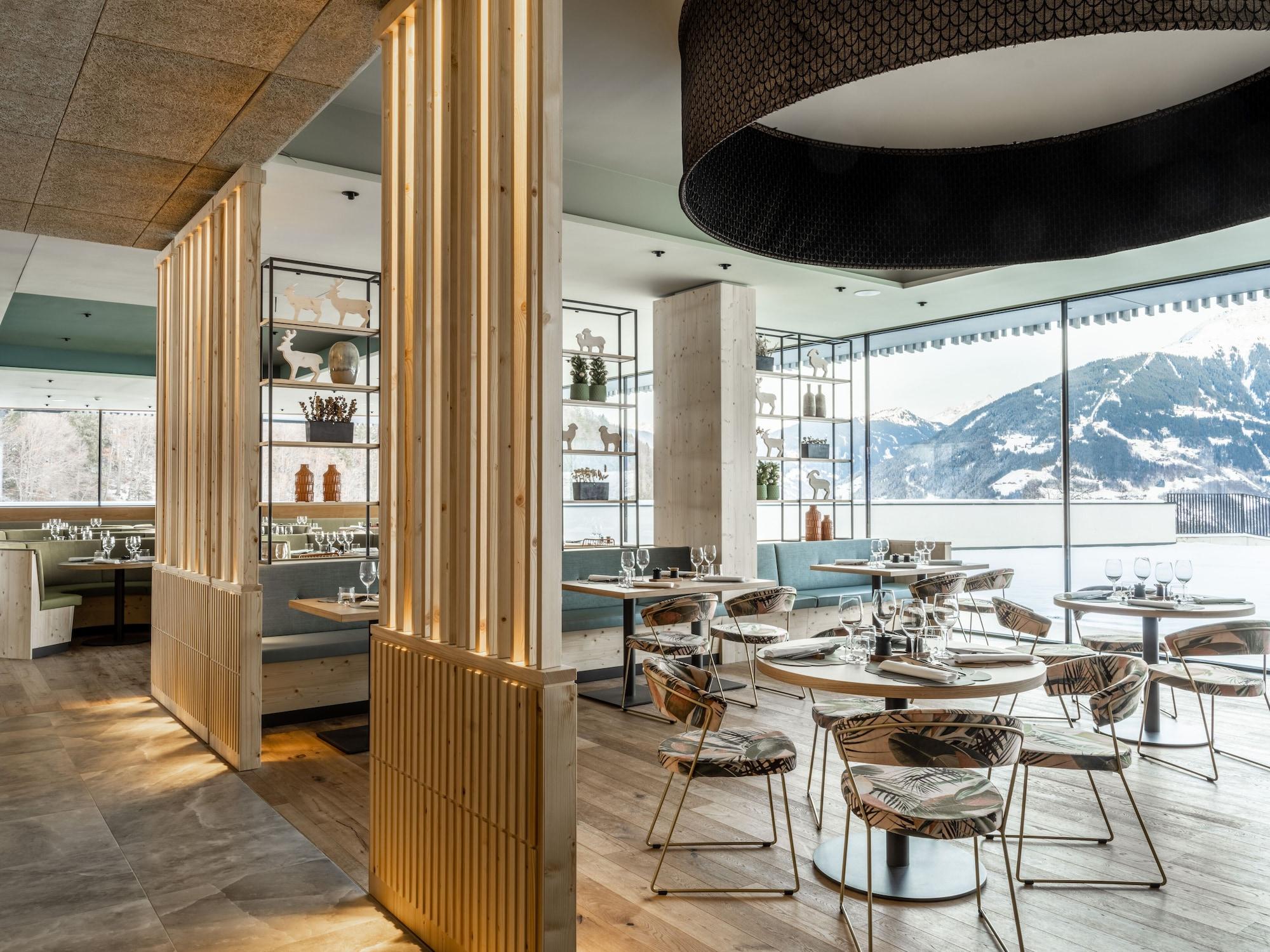 Restaurant Falkensteiner Hotel Montafon - The Leading Hotels of the World