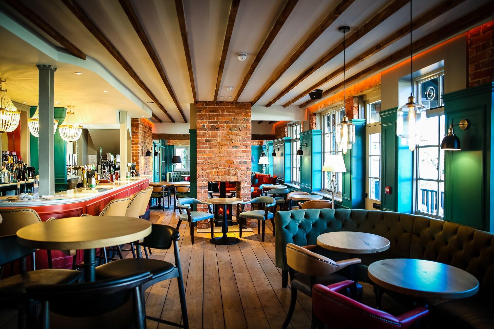 Bar/Salón The Binsted Inn