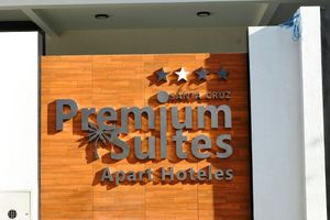 Alojamiento - Premium Suites Deluxe Aparthotel Equipetrol