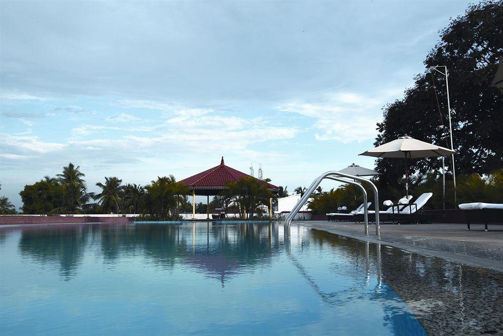 Vista Piscina Hyatt Regency Trivandrum