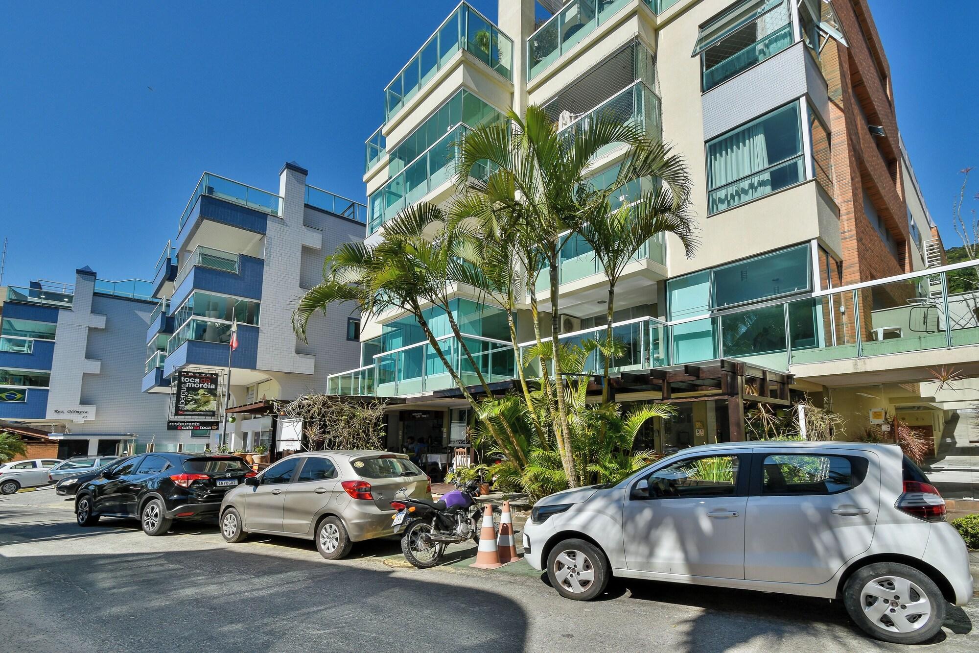 Varios Hostel Toca da Moréia Bombinhas