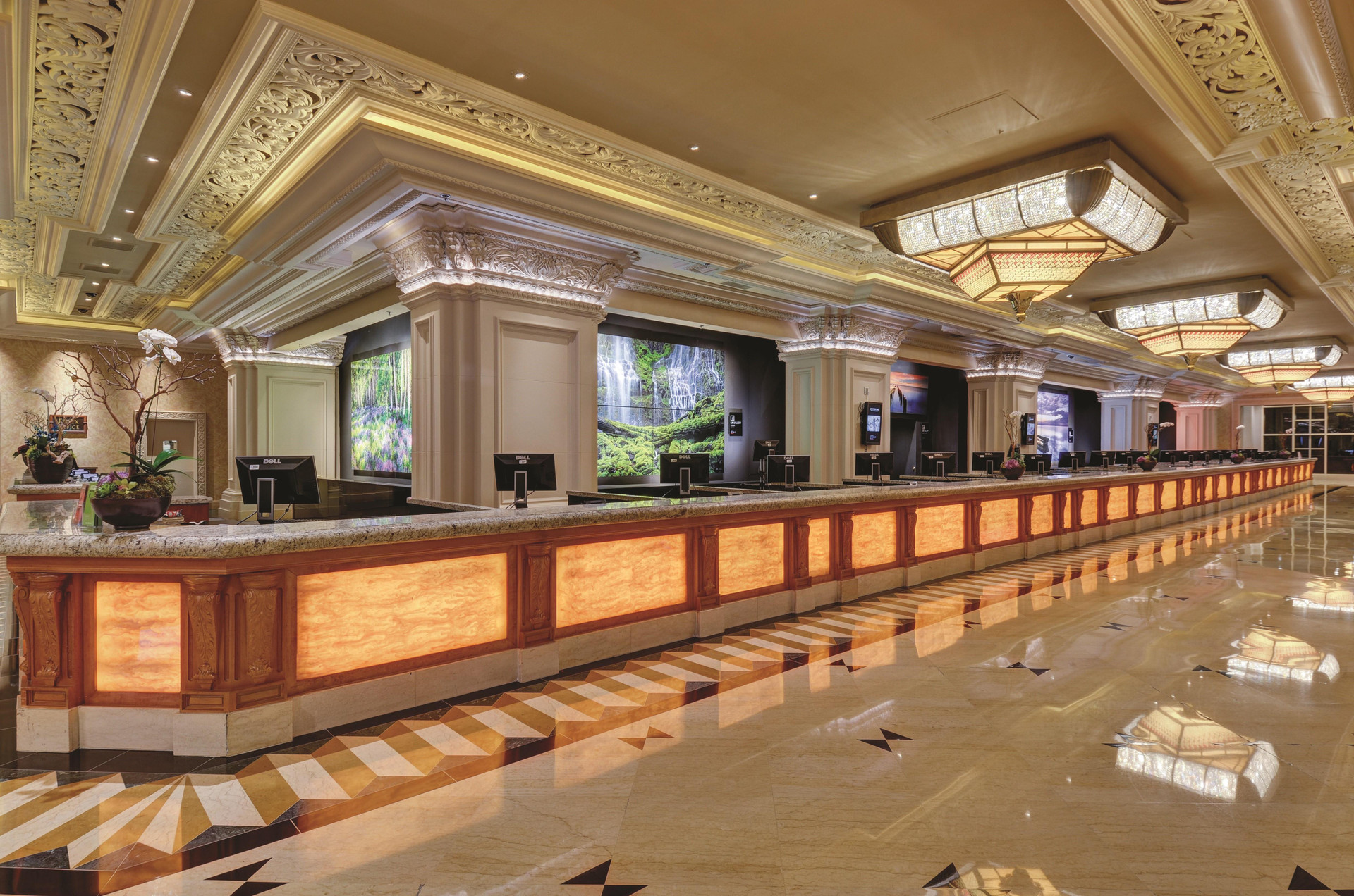 Vista Lobby Mandalay Bay Resort And Casino