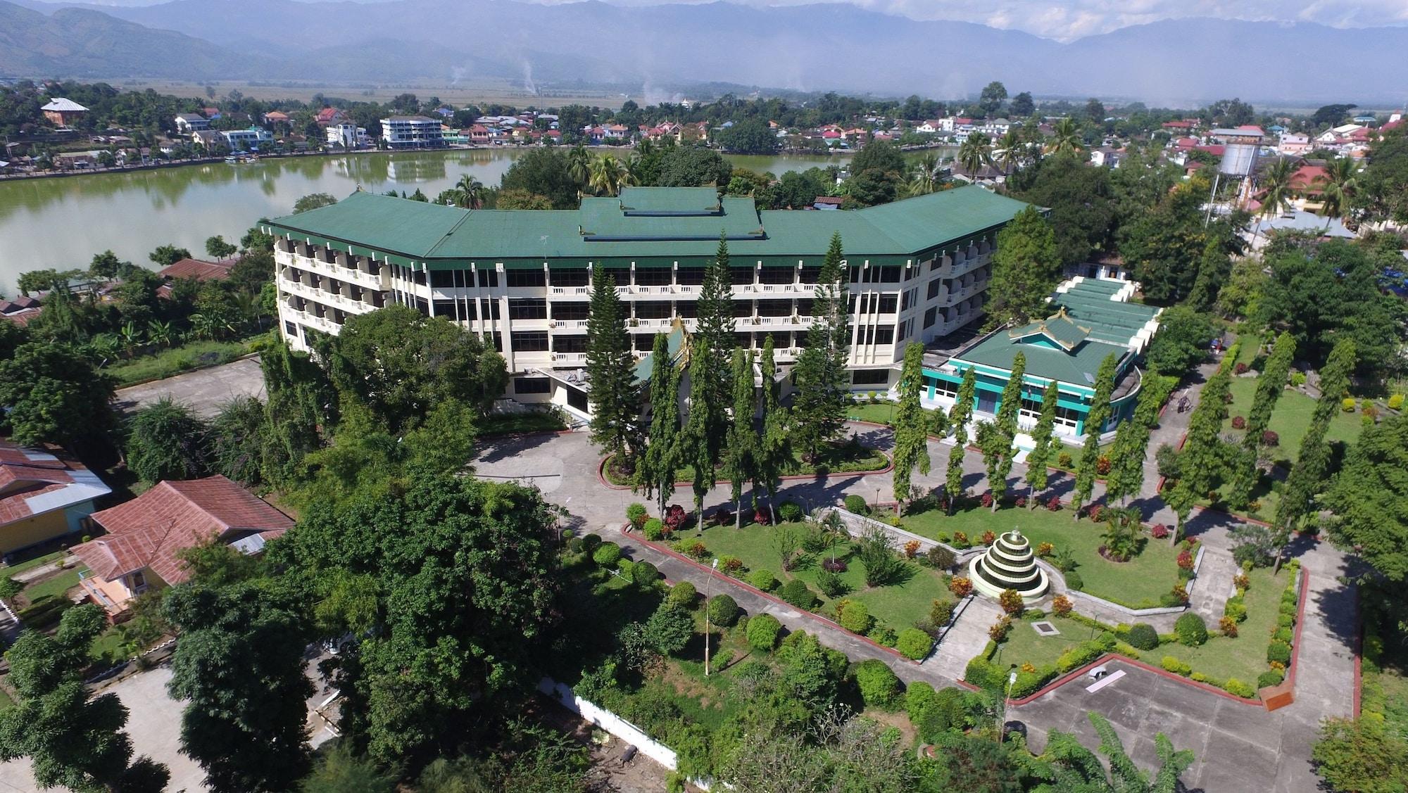 Vista Exterior Amazing Kengtong Resort