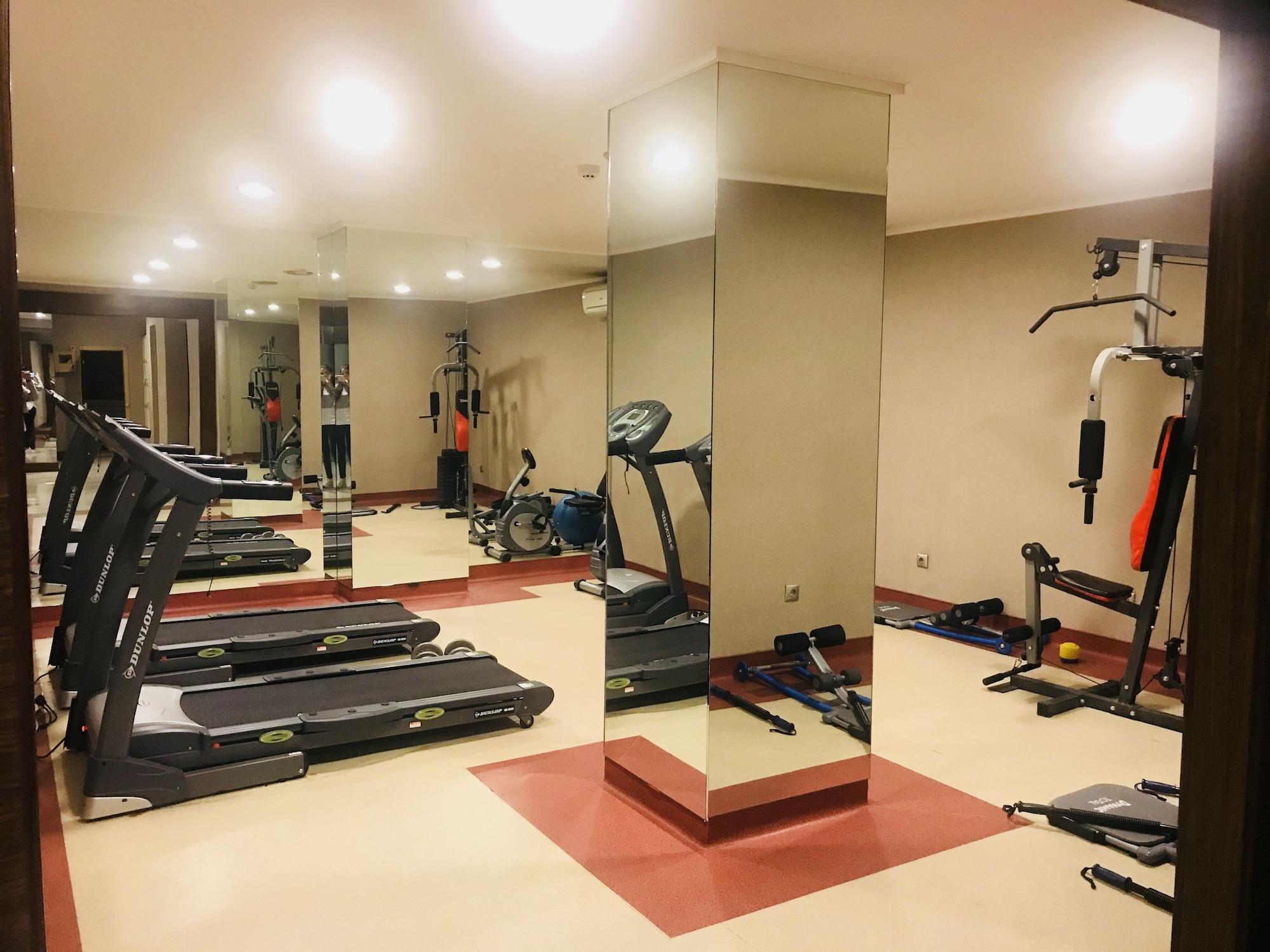 Gimnasio Eyuboglu Hotel