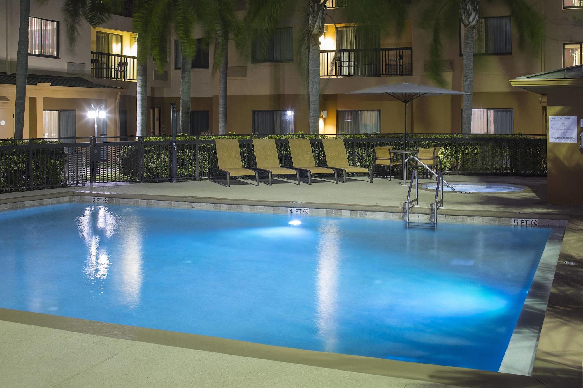 Gimnasio Courtyard by Marriott Daytona Beach Speedway/Airport