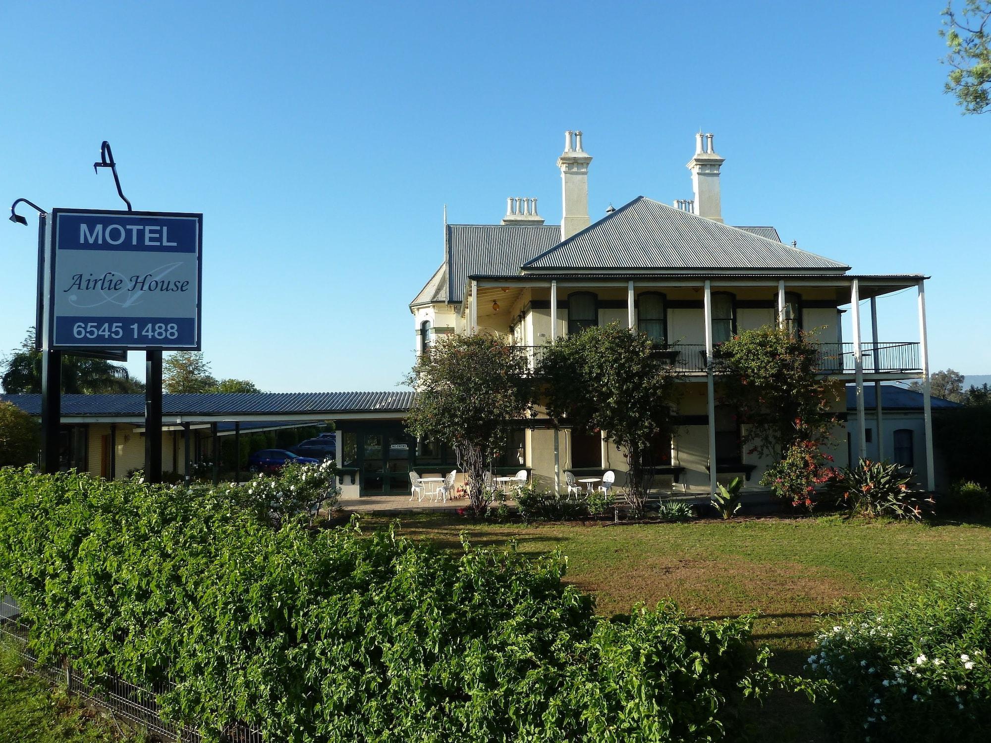 Vista Exterior Airlie House Motor Inn