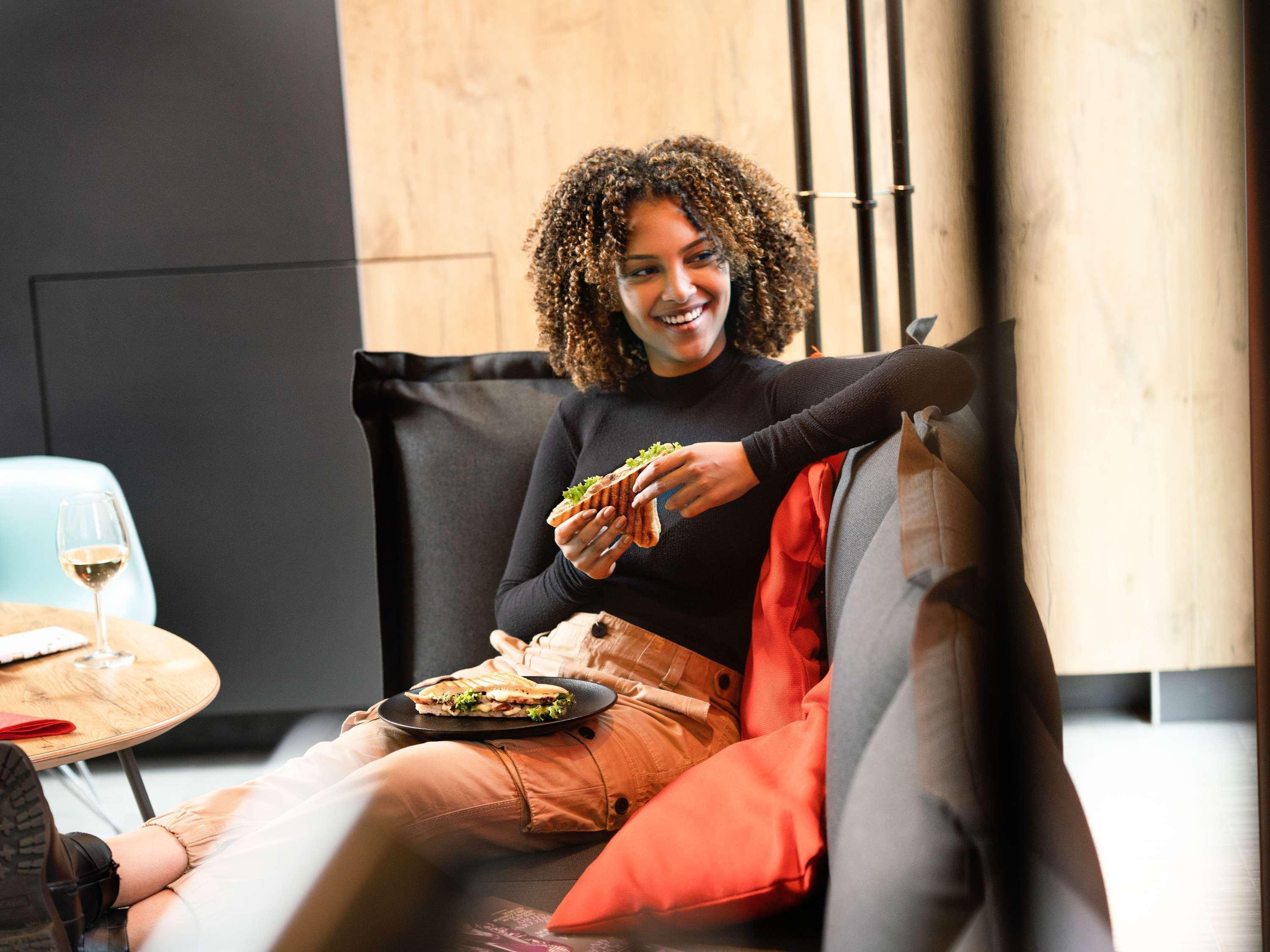 Bar/Salón Ibis Muenchen City Ost