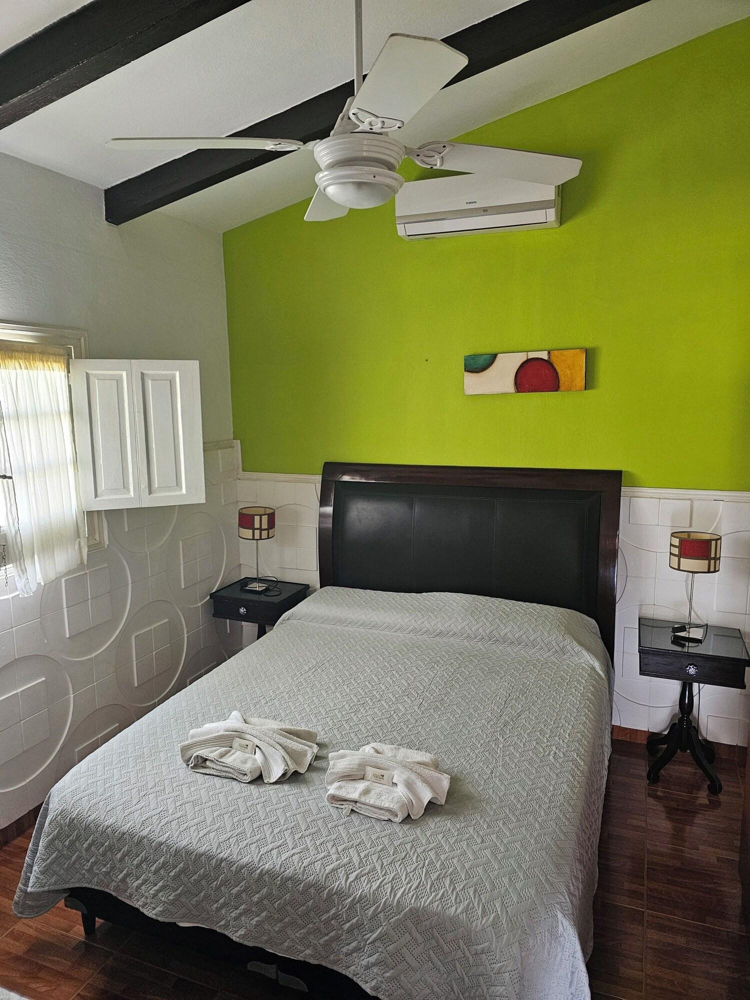 Habitación Hosteria Villa del Lago
