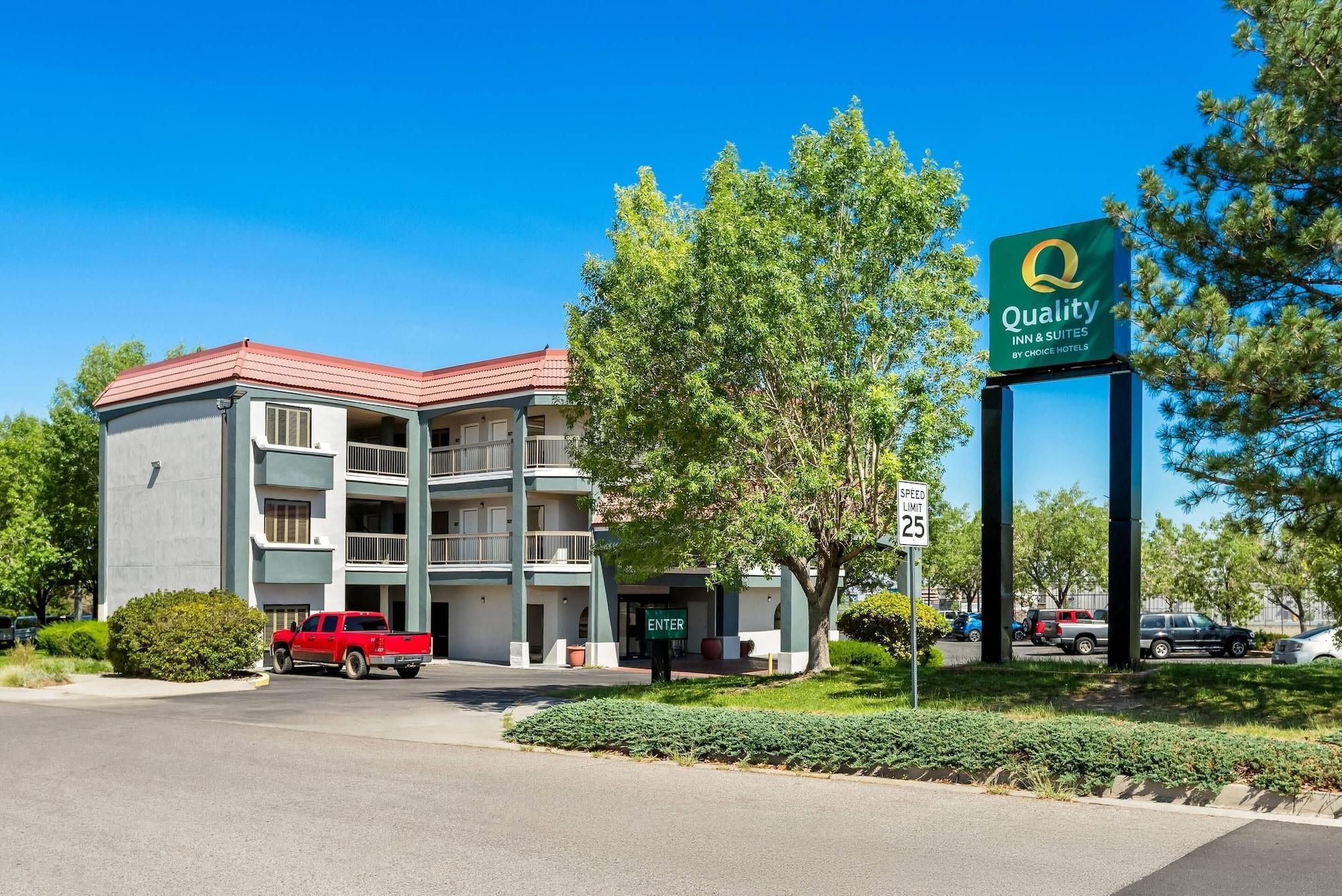 Varios Quality Inn & Suites Albuquerque South Valley Area