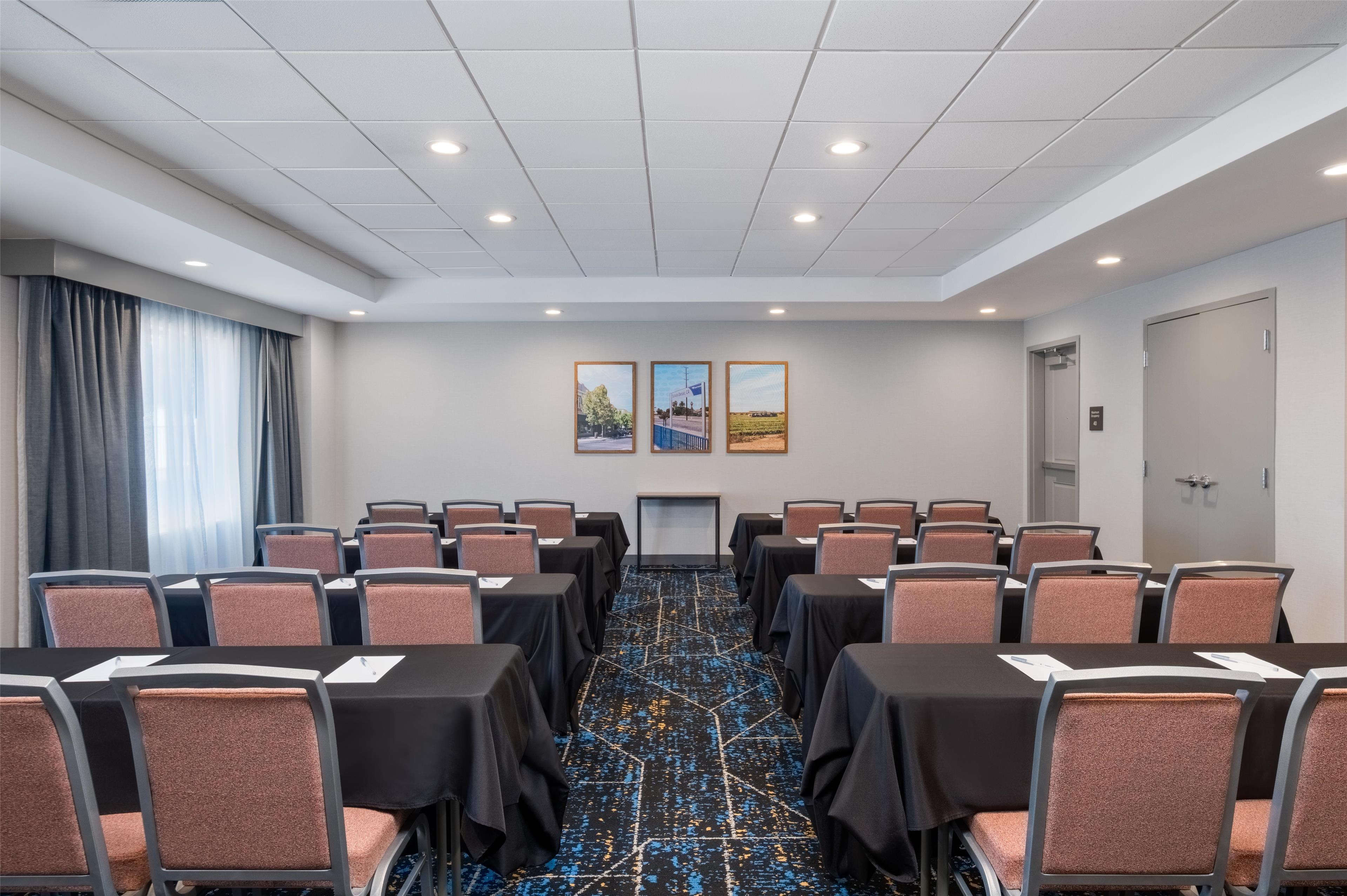 Vista Exterior Hampton Inn Turlock