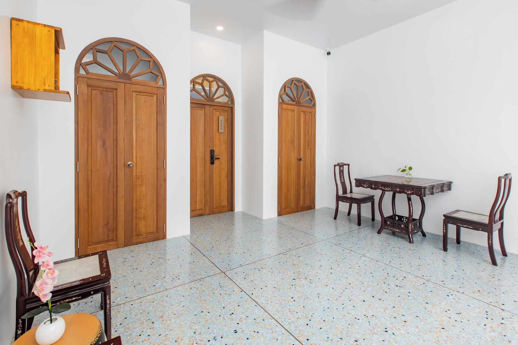 Vista Lobby The Elements Boutique House