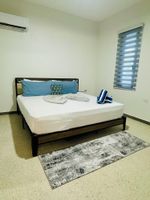 Alquiler Vacacional - New & Modern 6Bdr 5.5 Villa Near Eagle Beach