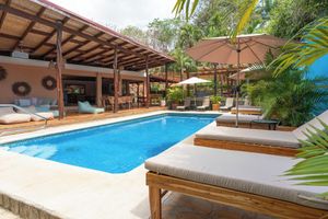 Alojamiento - Hotel Arco Iris
