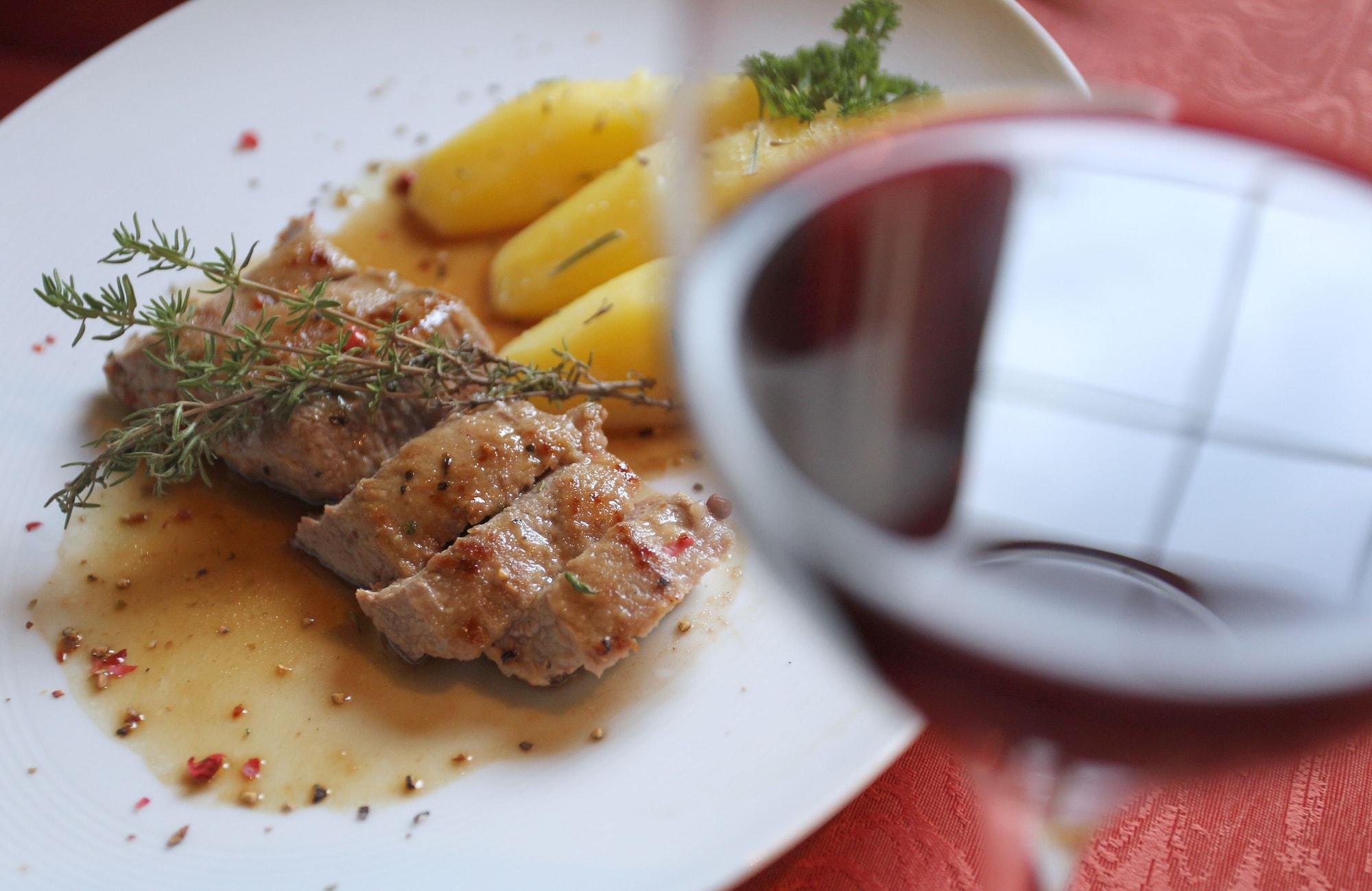 Restaurant Hotel & Gasthof Zur Linde