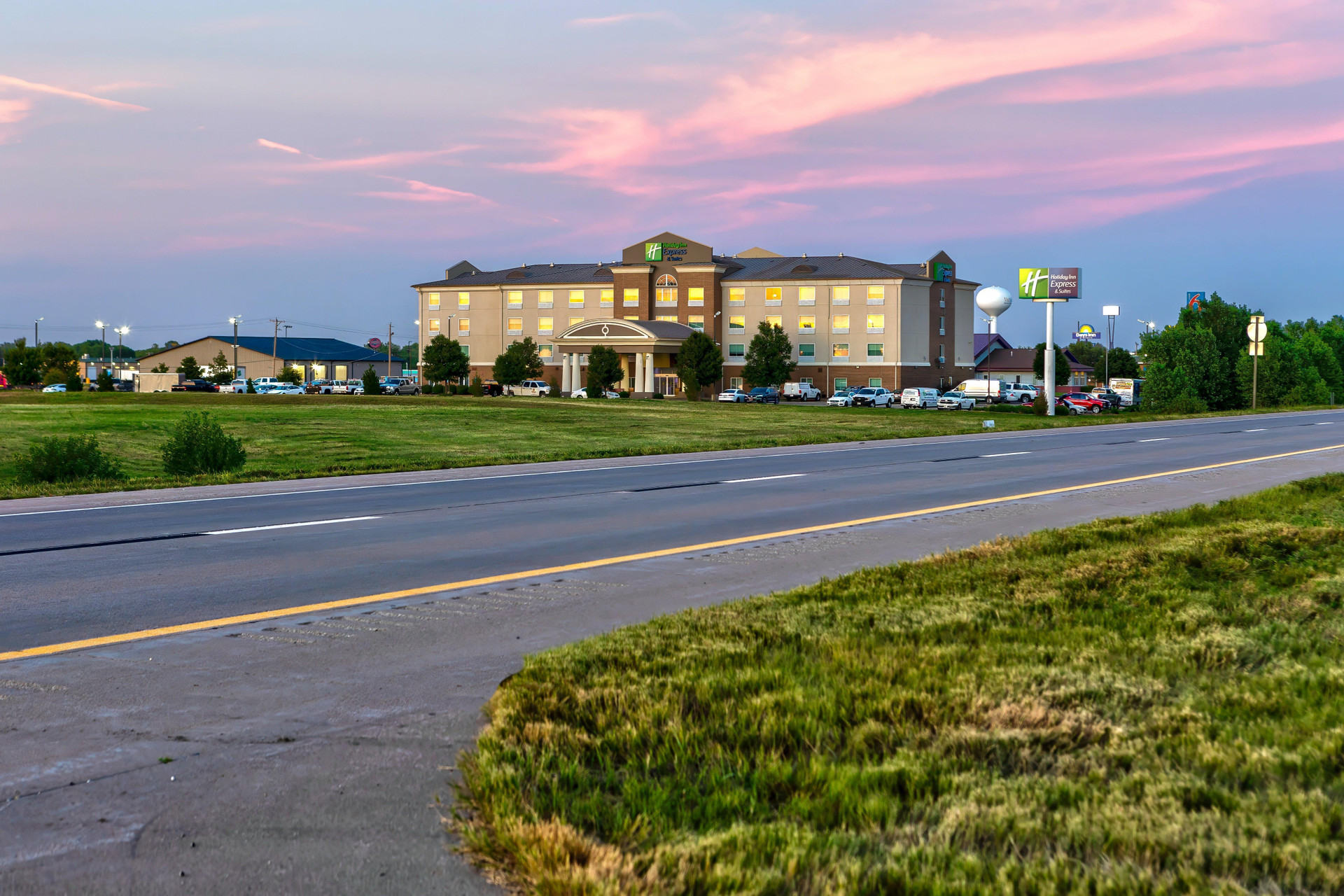 Vista Exterior Holiday Inn Express Salinas by IHG