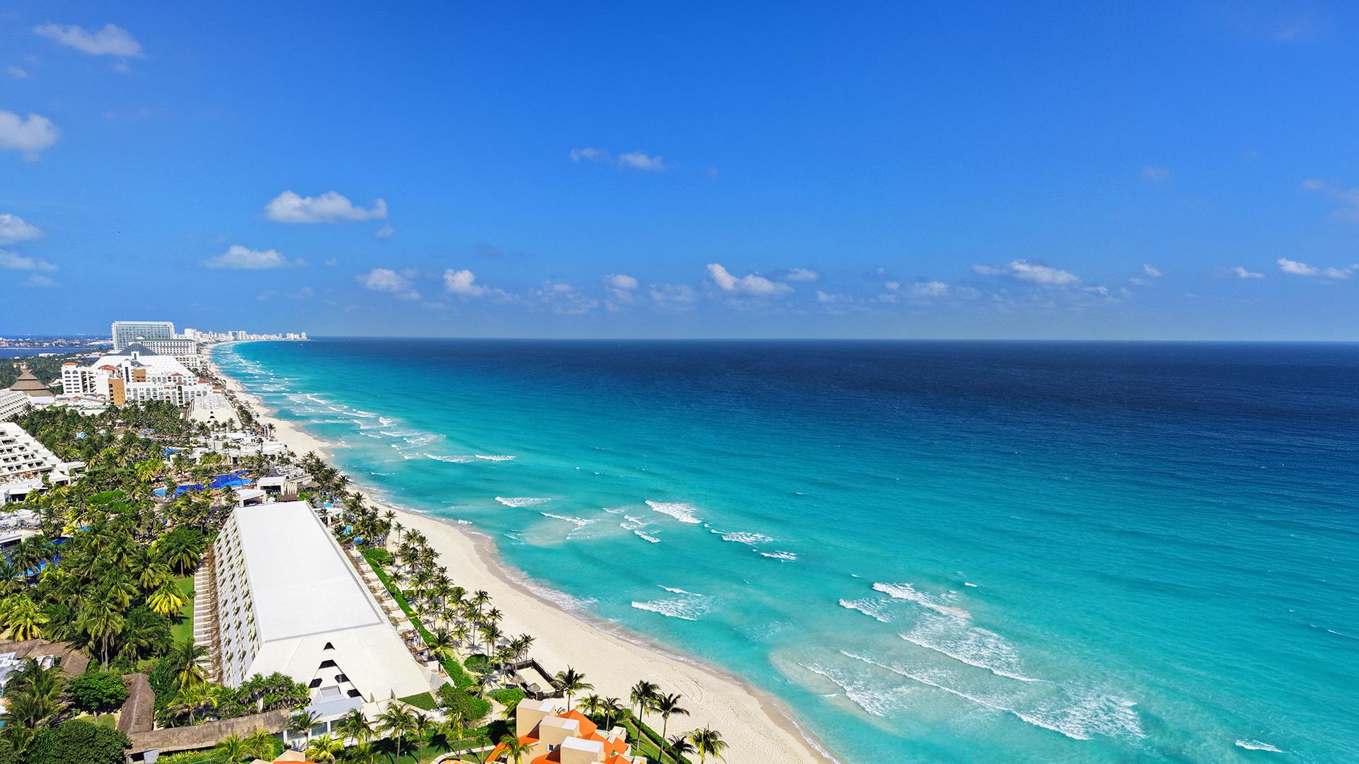 Playa The Pyramid Cancun by Oasis - Gourmet Premium All Inclusive