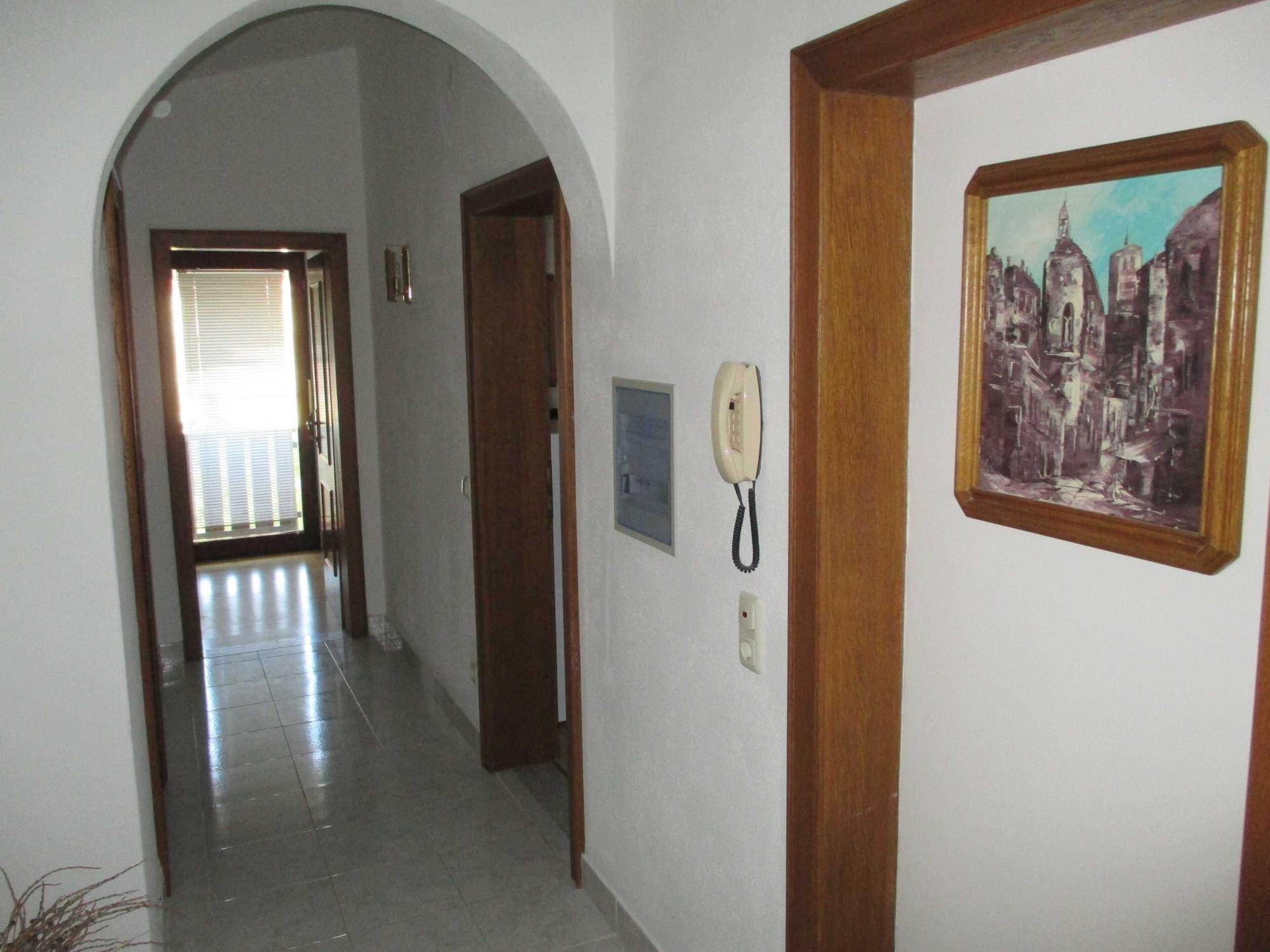 Vista Lobby Guest House Villa Daniel