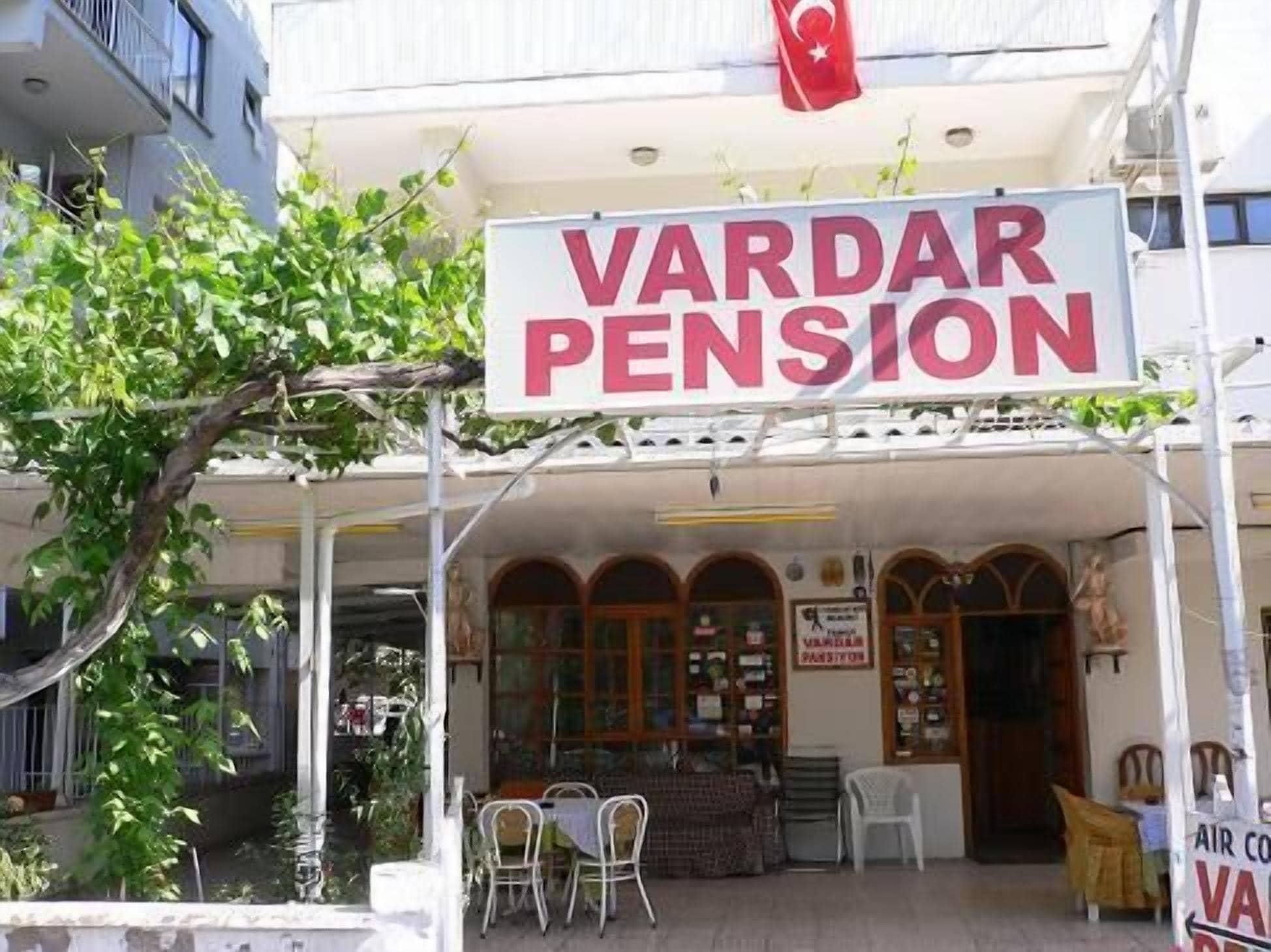 Varios Vardar Pension