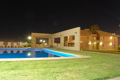 Vista Piscina Aire Andino Apart Hotel