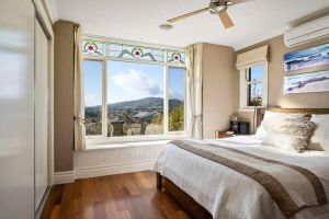 Alquiler Vacacional - "Huonview" House on the Hill. Views for miles. 5 mins from CBD