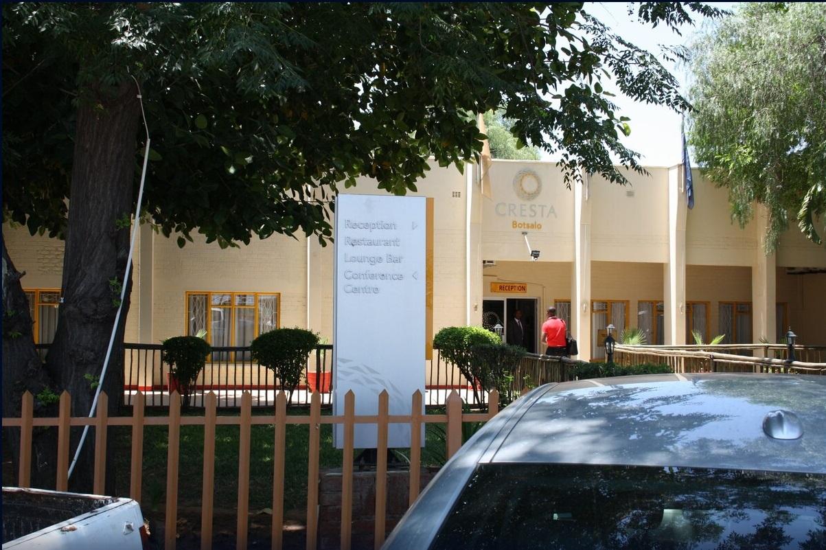 Vista Exterior Cresta Botsalo Hotel