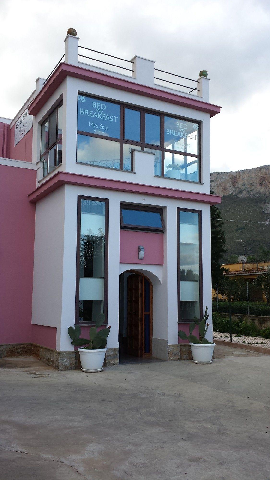 Vista Exterior Miss Sicily B&B