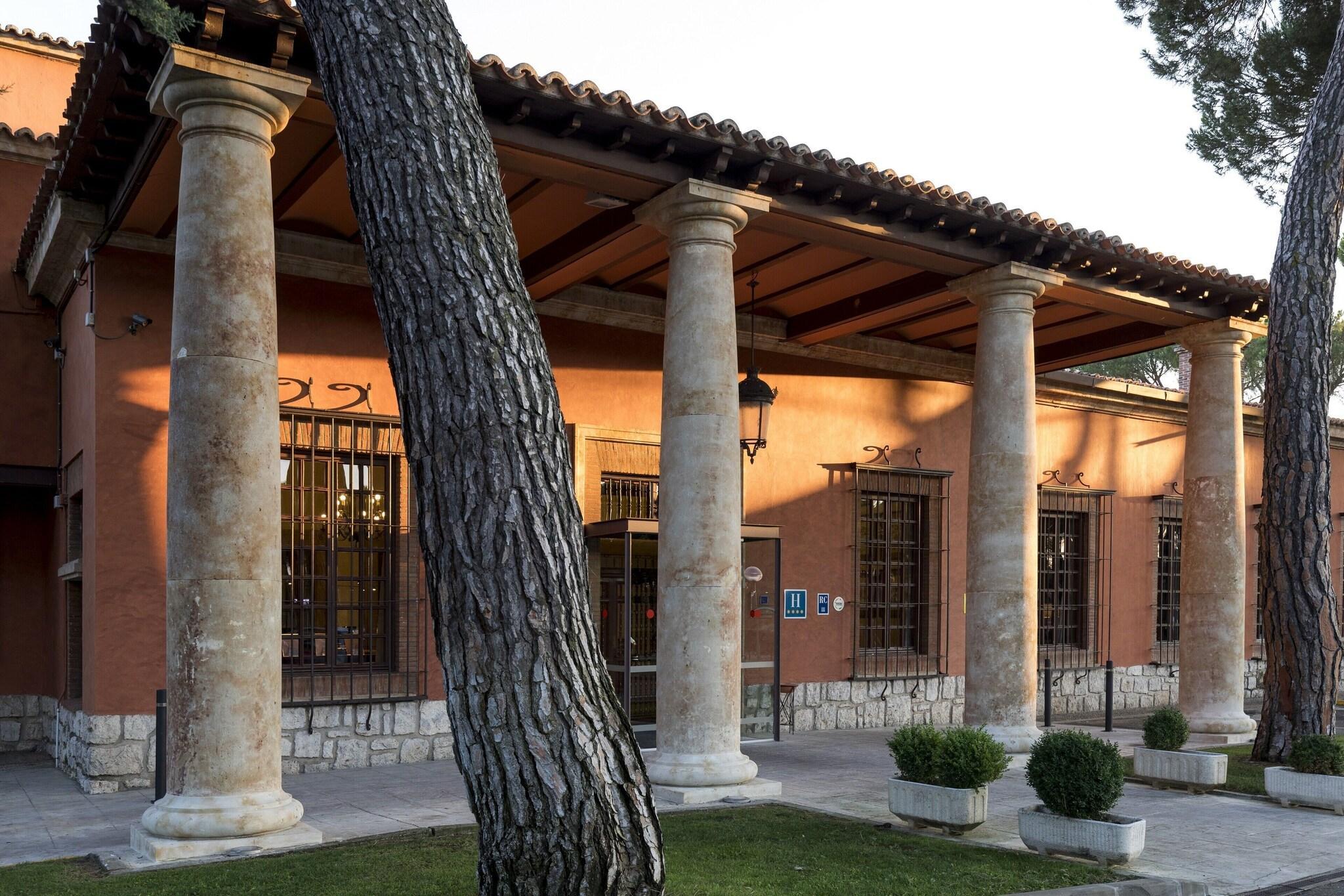 Vista Exterior Parador de Tordesillas