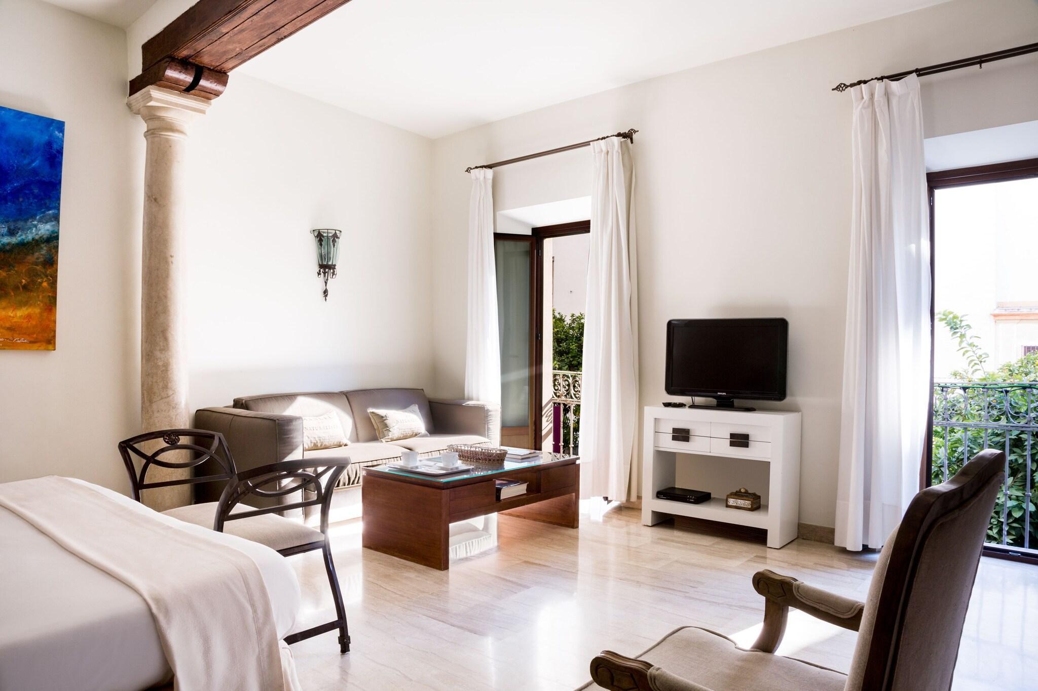 Vista Lobby Puerta Catedral Apartments