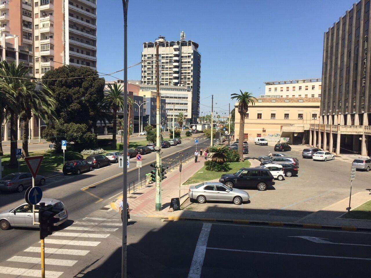 Vista Exterior Guest House Sonnino 37 Cagliari