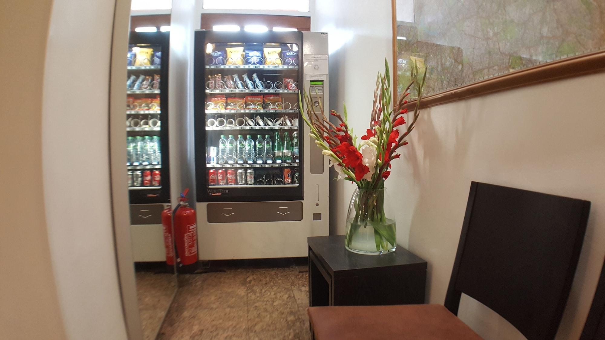 Instalaciones Recreativas Star Hotel