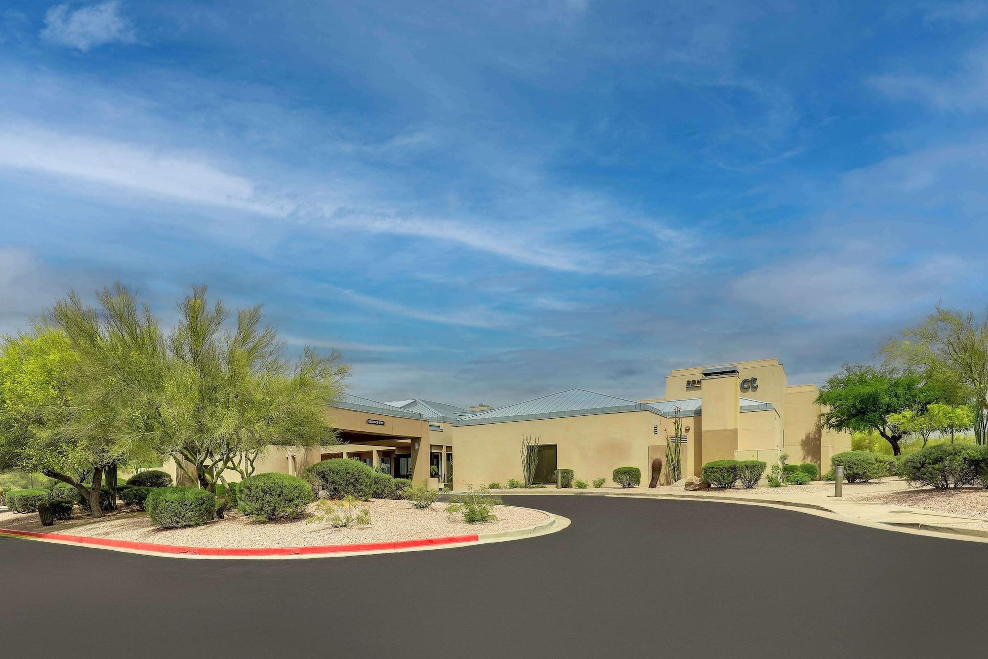 Vista Exterior Sonesta Select Scottsdale at Mayo Clinic Campus