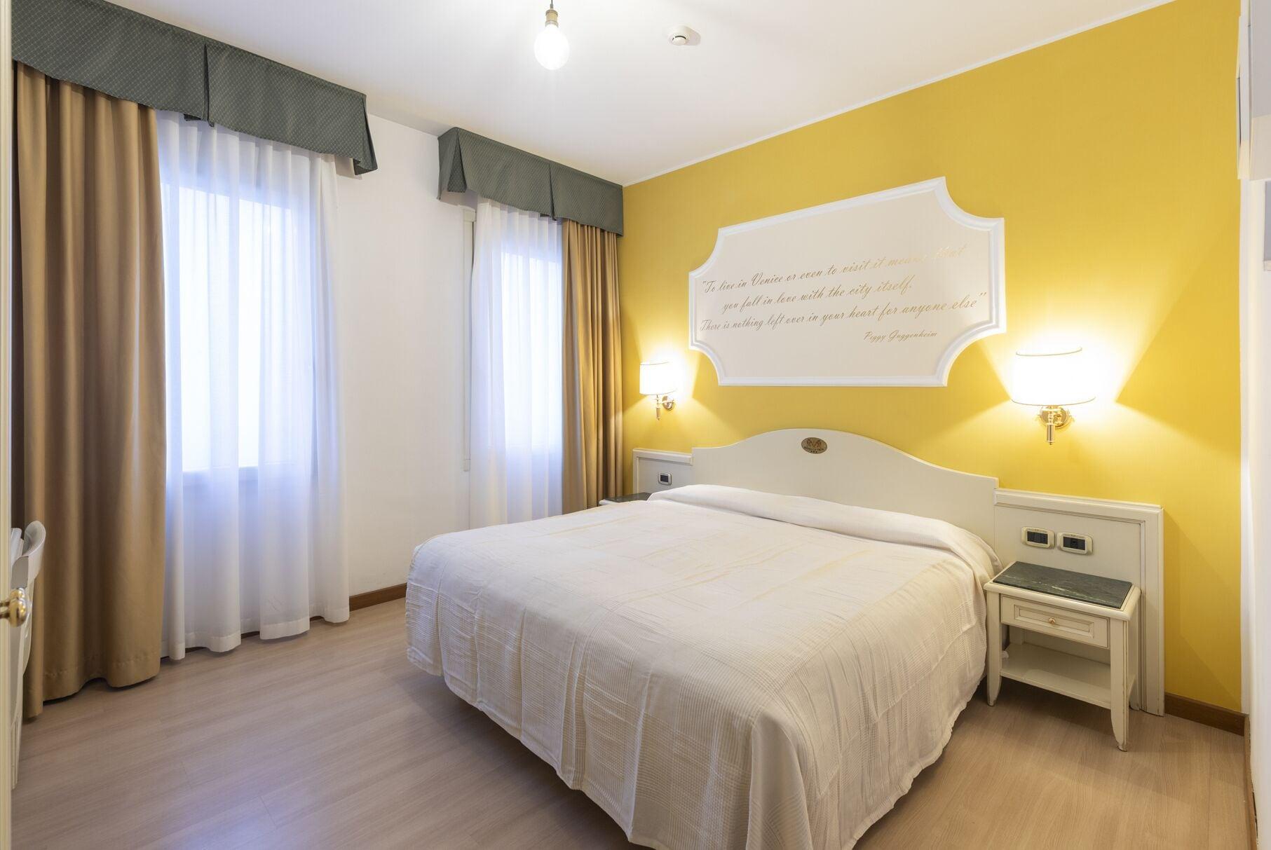 Varios Hotel Ca' Tron