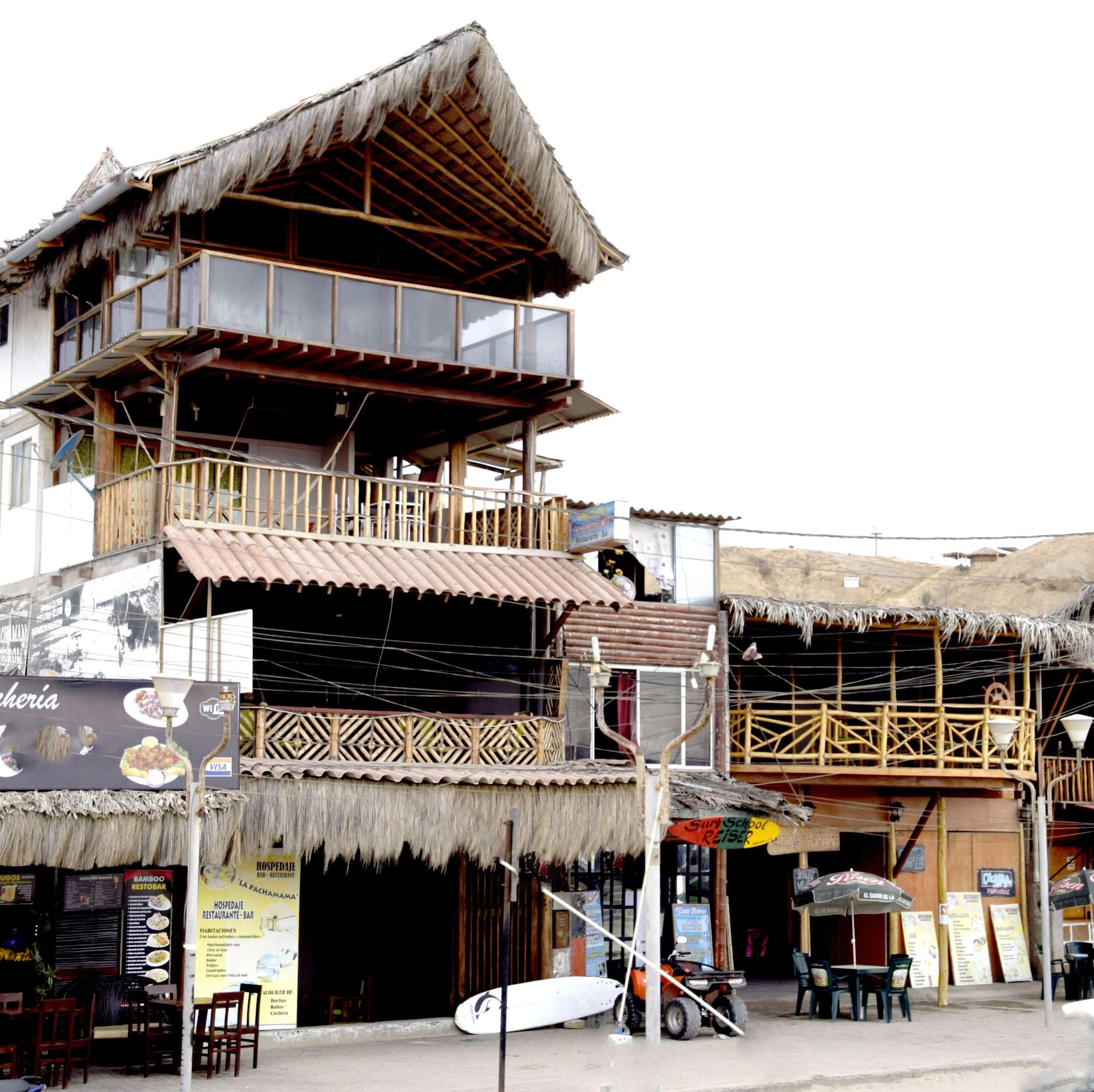 Vista Exterior La Pachamama