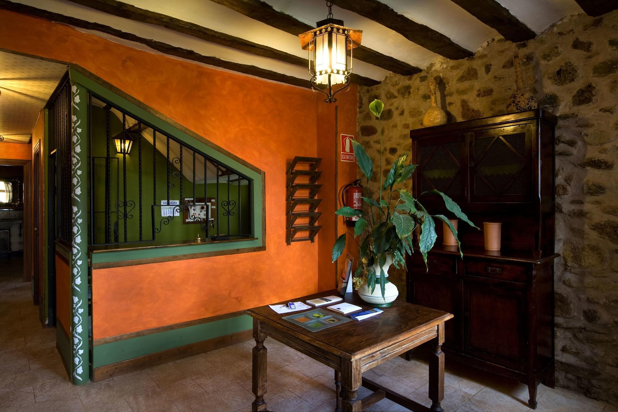 Vista Lobby Hostal Rural La Calera